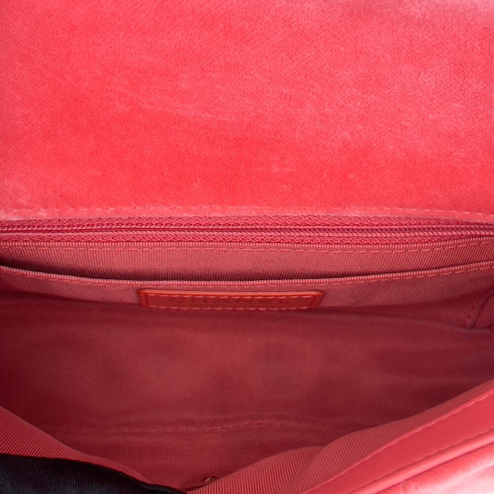NWOT! Chanel pink velvet mini rectangle flap bag - Picture 2 of 8